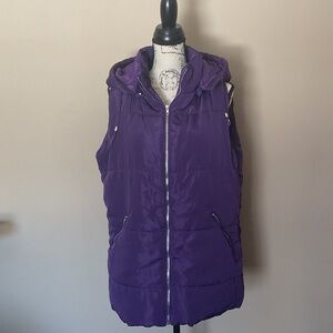 Elegant Purple Hooded Vest for Women